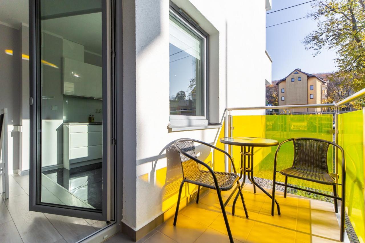 Kolorowe Balkony - Sloneczny Apartament W Miedzyzdrojach By Noclegi Renters Miedzyzdroje Ngoại thất bức ảnh